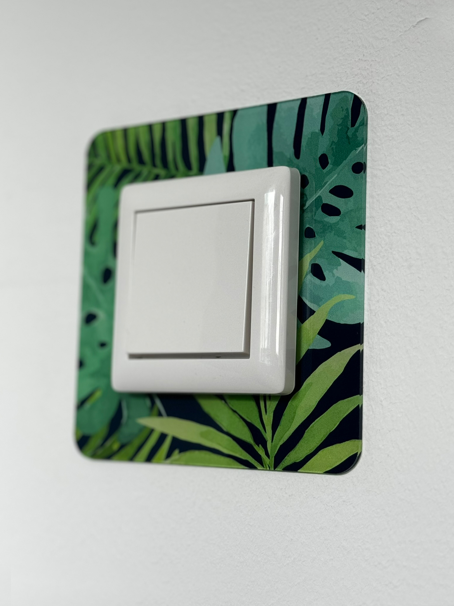 Steckdosenrahmen / Tapetenschutz Steckdosenrahmen / Tapetenschutz